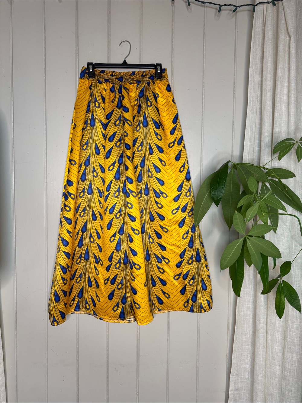 Yellow & Blue Patterned Maxi Skirt with Pockets - Picture 4 of 7